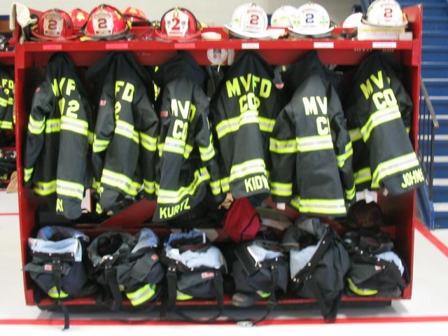 Officers Gear Rack